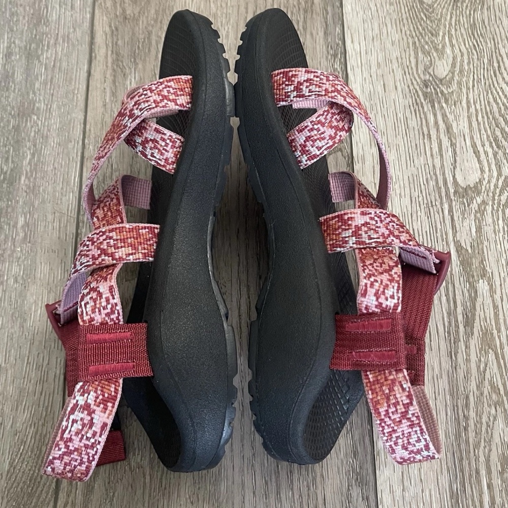 EUC $110 Chaco Women's Z/Cloud 2 Hiking Outdoor Comfort Sandals-Rhubarb Size 6 - Picture 6 of 14